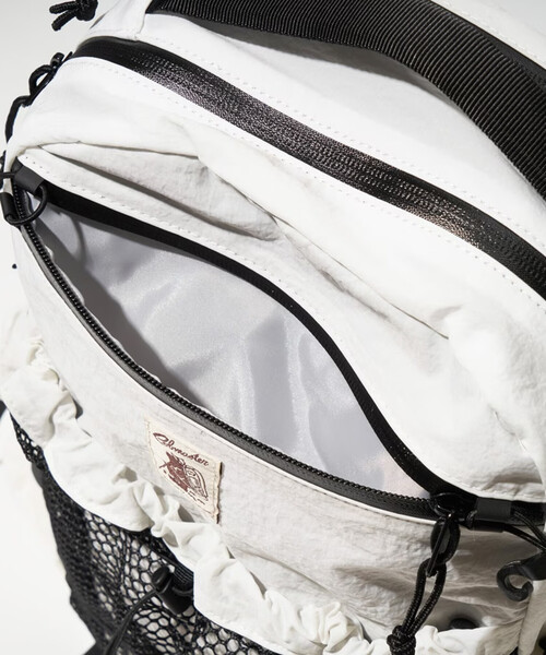 COBMASTER(コブマスター)の「Cobmaster/コブマスター COB-CSR DAISY PACK(バックパック/リュック・レディース・ブラック/ホワイト・ONE SIZE)」の18枚目の写真
