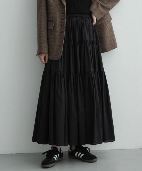 URBAN RESEARCH Sonny Label(アーバンリサーチサニーレーベル)の「コットンギャザーティアードスカート(スカート・レディース・ブラック/グレー系その他・FREE)」の1枚目の写真