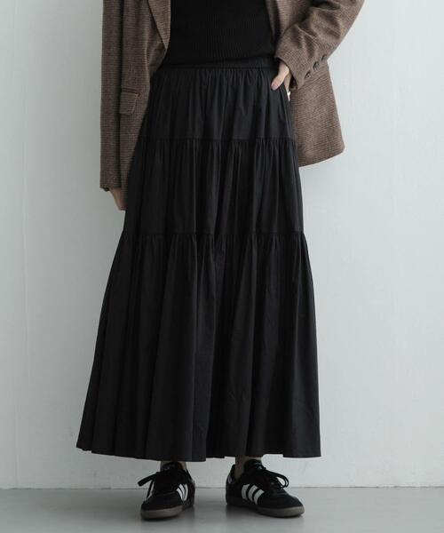 URBAN RESEARCH Sonny Label(アーバンリサーチサニーレーベル)の「コットンギャザーティアードスカート(スカート・レディース・ブラック/グレー系その他・FREE)」の3枚目の写真