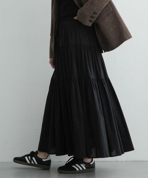 URBAN RESEARCH Sonny Label(アーバンリサーチサニーレーベル)の「コットンギャザーティアードスカート(スカート・レディース・ブラック/グレー系その他・FREE)」の4枚目の写真