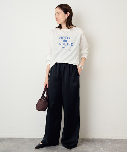 SLOBE IENA(スローブイエナ)の「La Hutte/ラ ユット SLOBE別注 ロンTEE(Tシャツ/カットソー・レディース・ホワイト系その他/ホワイト・FREE)」の3枚目の写真