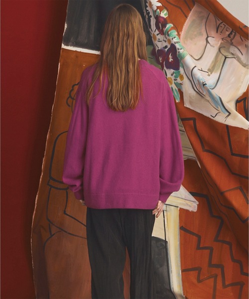 MAISON SPECIAL(メゾンスペシャル)の「《UNISEX》ピュアカシミヤプライムオーバークルーネックニットセーター/Pure Cashmere Prime-Over Crew Neck Knit Sweater【MAISON SPECIAL/メゾンスペシャル】(ニット/セーター・メンズ・ピンク/パープル/ブルー/ブラック・0/2/1)」の11枚目の写真