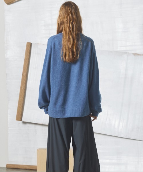 MAISON SPECIAL(メゾンスペシャル)の「《UNISEX》ピュアカシミヤプライムオーバークルーネックニットセーター/Pure Cashmere Prime-Over Crew Neck Knit Sweater【MAISON SPECIAL/メゾンスペシャル】(ニット/セーター・メンズ・ピンク/パープル/ブルー/ブラック・0/2/1)」の5枚目の写真