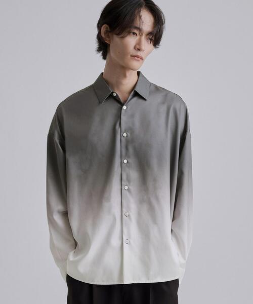 tk.TAKEO KIKUCHI(ティーケータケオキクチ)の「なめらかグラデーションシャツ(シャツ/ブラウス・メンズ・ブルー/ホワイト/ブラック・03/02/01)」の1枚目の写真