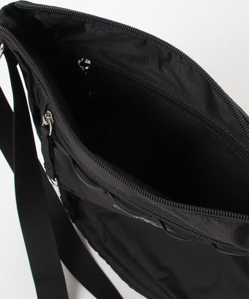 anello GRANDE(アネログランデ)の「"02"≪anello GRANDE≫DC2 7ポケット ウェビングテープ ショルダーバッグ(ショルダーバッグ・レディース・ライトグレー/ネイビー/ブラック・ONE SIZE)」の6枚目の写真