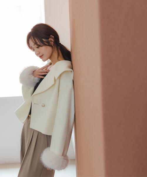 PROPORTION BODY DRESSING(プロポーションボディドレッシング)の「フェイクファー付きワイドカラーショートコート / 1216255100(その他アウター・レディース・ベージュ/ダークグレー/ピンク/ホワイト系その他・MEDIUM/SMALL)」の22枚目の写真