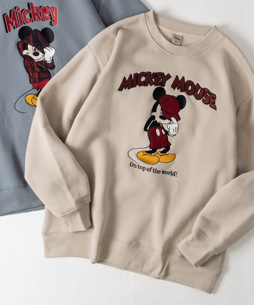 Disney(ディズニー)の「【15】〔Disney/ディズニー〕ベイマックス/ミッキー サガラ刺繍/サテンワッペン/チェックアップリケ刺繍 裏起毛 クルーネックスウェット ユニセックス/メンズ/レディース(スウェット・メンズ・ベージュ系2/サックスブルー系2/ベージュ系3/ブラック系3/ホワイト系1/ブラック系1/ブラウン系2/ブラック系2/ベージュ系1/ブラック系4・MEDIUM/LARGE)」の9枚目の写真