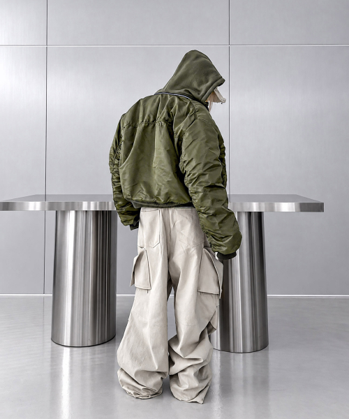 ROARINGRAD（ロアリングラド）の「26 パラシュートカーゴパンツ ブラック（その他パンツ・レディース・その他・SMALL/MEDIUM/LARGE）」の5枚目の写真