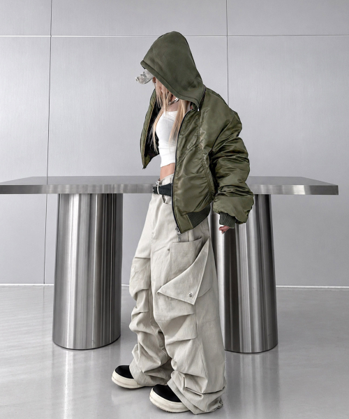 ROARINGRAD（ロアリングラド）の「26 パラシュートカーゴパンツ ブラック（その他パンツ・レディース・その他・SMALL/MEDIUM/LARGE）」の6枚目の写真