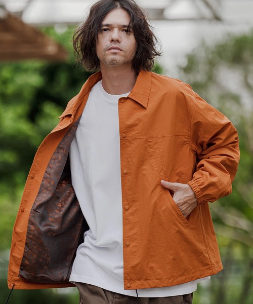 CAMBIO(カンビオ)の「mj12015- フットボール切り替えコーチジャケット(HLCM0274)(ナイロンジャケット・メンズ・ブラック/オレンジ/グリーン・S/M/L)」の3枚目の写真