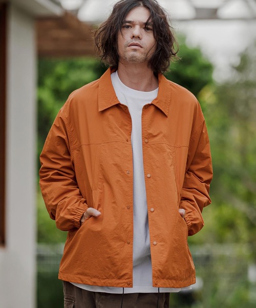 CAMBIO(カンビオ)の「mj12015- フットボール切り替えコーチジャケット(HLCM0274)(ナイロンジャケット・メンズ・ブラック/オレンジ/グリーン・S/M/L)」の15枚目の写真