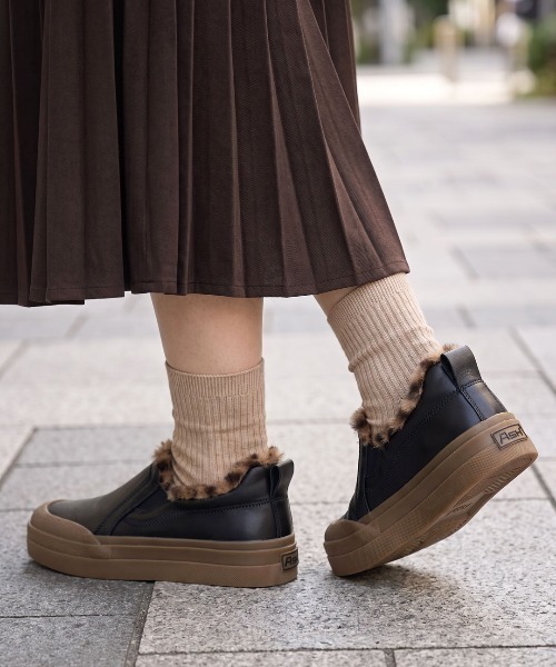 ASH(アッシュ)の「アッシュ【ANEMONE FUR】ファースリッポン レオパード柄 厚底スニーカー 3cmヒール(スニーカー・レディース・ブラック・38/37/36)」の3枚目の写真