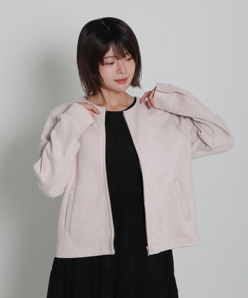 libelle more(リベル モア)の「フェイクスエードノーカラーショートブルゾン(ノーカラージャケット・レディース・チャコールグレー/グレー/アイボリー/スモークピンク・L/M)」の14枚目の写真