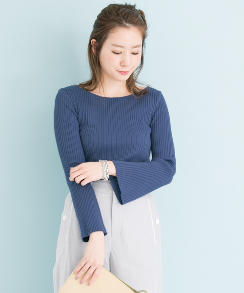 URBAN RESEARCH（アーバンリサーチ）の「 UR 袖フレアリブカットソー（Tシャツ/カットソー・レディース・ネイビー/オフホワイト/ブルー/ライトピンク/ライトグレー・FREE）」の4枚目の写真