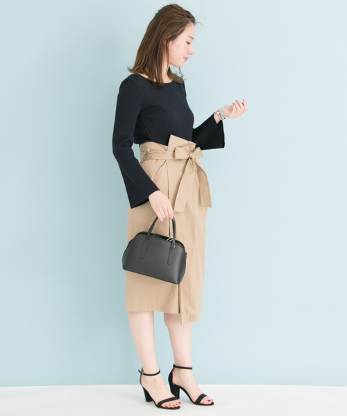 URBAN RESEARCH（アーバンリサーチ）の「 UR 袖フレアリブカットソー（Tシャツ/カットソー・レディース・ネイビー/オフホワイト/ブルー/ライトピンク/ライトグレー・FREE）」の21枚目の写真