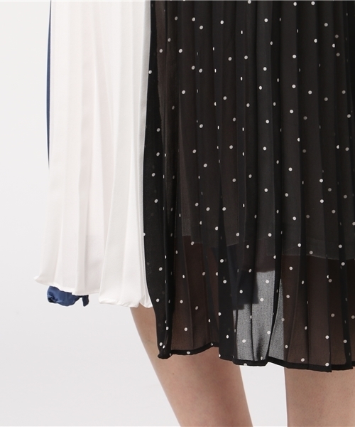 archives（アルシーヴ）の「異素材切替プリーツスカート（スカート・レディース・ブラック/ホワイト・MEDIUM）」の8枚目の写真