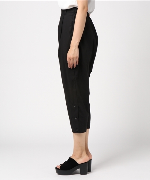 bulle de savon(ビュルデサボン)の「タイプライター しぼ裾釦PT(その他パンツ・レディース・ブラック/ブルー/ブラウン/ボルドー/カーキ・FREE)」の7枚目の写真