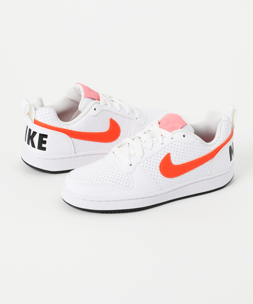 NIKE（ナイキ）の「＜ナイキ＞コートバーロウＬＯＷＳＬ（スニーカー・レディース・ホワイト/ブラック/ホワイト系その他・23/24/25/22.5/24.5/23.5）」の2枚目の写真