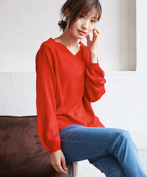 Pierrot（ピエロ）の「カシミヤタッチバルーン袖ニット（ニット/セーター・レディース・ブラック/ネイビー/グレー/オフホワイト/サックスブルー/ピンク/レッド/ベージュ・L/M）」の8枚目の写真