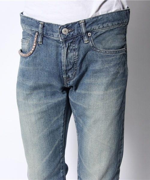 HYSTERIC GLAMOUR（ヒステリックグラマー）の「LU加工デニムスリムストレートPT（デニムパンツ・メンズ・インディゴブルー/ダークインディゴブルー・28inch/30inch/32inch/34inch）」の5枚目の写真