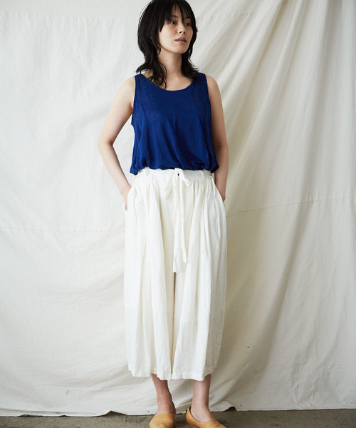 IKKUNA（イクナ）の「flared tank-top（Tシャツ/カットソー・レディース・ホワイト/チャコールグレー/ナチュラル/コバルトブルー/コーラルピンク・1）」の11枚目の写真