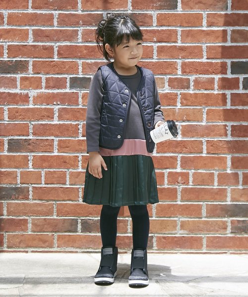 Otonato（オトナト）の「リバーシブルリメイクベスト（ダウンベスト・キッズ・チャコール/アイボリー・80/90/95/100/110/120/130/140）」の8枚目の写真
