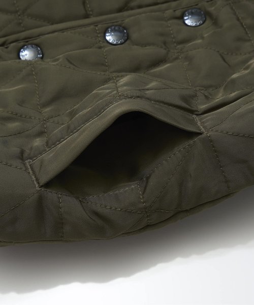 Otonato（オトナト）の「リバーシブルリメイクベスト（ダウンベスト・キッズ・チャコール/アイボリー・80/90/95/100/110/120/130/140）」の17枚目の写真