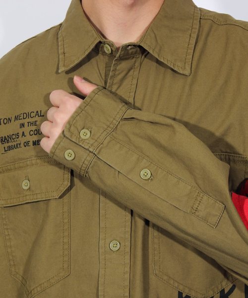 ８(eight)（エイト）の「デコレーション チノ ビッグシャツ ビッグシルエット（シャツ/ブラウス・メンズ・ブラック/ベージュ/カーキ・FREE）」の16枚目の写真