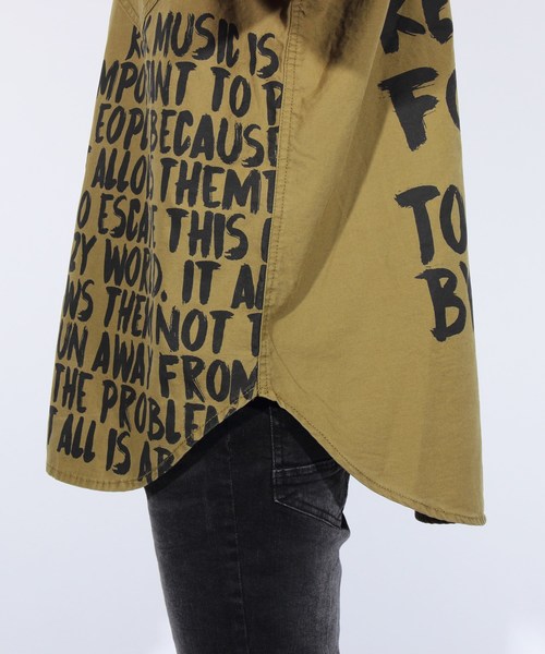 ８(eight)（エイト）の「デコレーション チノ ビッグシャツ ビッグシルエット（シャツ/ブラウス・メンズ・ブラック/ベージュ/カーキ・FREE）」の8枚目の写真