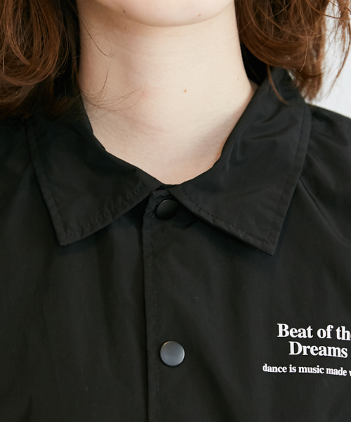 PairPair（ペアペア）の「ロゴプリントコーチジャケット(ユニセックスアイテム)（ナイロンジャケット・レディース・ブラック・MEDIUM/LARGE）」の18枚目の写真