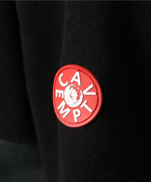 BEAMS（ビームス）の「C.E / FADE SWEAT（スウェット・メンズ・ブラック・SMALL/MEDIUM）」の8枚目の写真