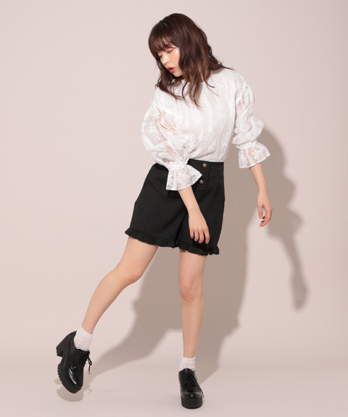 apres jour(アプレジュール)の「フリルショートパンツ【ZOZOTOWN限定アイテム】(その他パンツ・レディース・その他/アイボリー/ブラック/サックスブルー・フリー)」の18枚目の写真