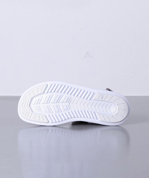 NEW BALANCE（ニューバランス）の「＜New Balance（ニューバランス）＞SDL600 サンダル（サンダル・レディース・ライトグレー/ブラック・22cm/25cm/23cm/24cm）」の9枚目の写真