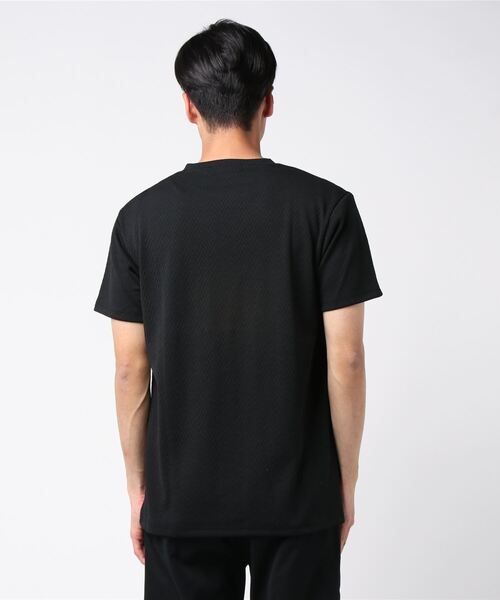 STYLEBLOCK（スタイルブロック）の「フクレジャガードへリンボン柄半袖VネックTシャツ（Tシャツ/カットソー・メンズ・ホワイト/ブラック/ネイビー・M/L/XL）」の4枚目の写真