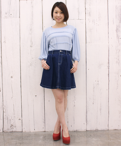 mystic（ミスティック）の「デニムフレアスカート（スカート・レディース・ホワイト/ブルー/ネイビー/ブラック・2/1）」の11枚目の写真