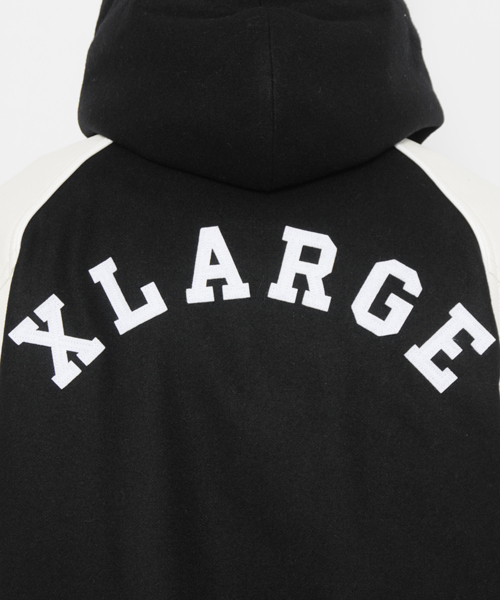 XLARGE（エクストララージ）の「HOODED VARSITY JACKET（スタジャン・メンズ・ブラック/ネイビー・SMALL/MEDIUM/LARGE/X-LARGE）」の5枚目の写真