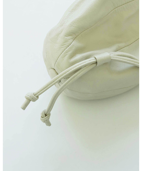 TODAYFUL（トゥデイフル）の「レザーナップサック（バックパック