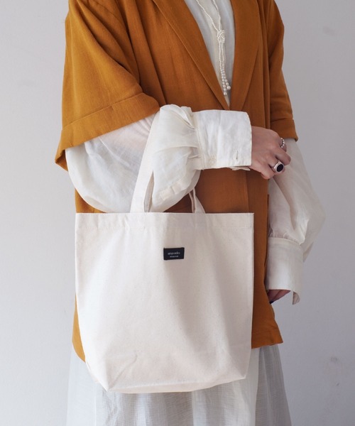 United Athle(ユナイテッドアスレ)の「【 UNITED ATHLE / ユナイテッドアスレ 】 antique andico ロゴ レギュラー キャンバス トート (Sサイズ)_(トートバッグ・レディース・ホワイト/ネイビー/ホワイト×ネイビー/グレー/ブラック系その他/ブラック/ホワイト×グレー/ホワイト系その他/ホワイト×ブラック/ホワイト系その他2/ホワイト系その他3/グリーン/ベージュ/ピンクベージュ/パープル・FREE)」の20枚目の写真