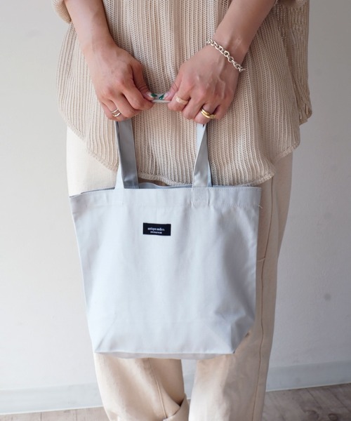 United Athle(ユナイテッドアスレ)の「【 UNITED ATHLE / ユナイテッドアスレ 】 antique andico ロゴ レギュラー キャンバス トート (Sサイズ)_(トートバッグ・レディース・ホワイト/ネイビー/ホワイト×ネイビー/グレー/ブラック系その他/ブラック/ホワイト×グレー/ホワイト系その他/ホワイト×ブラック/ホワイト系その他2/ホワイト系その他3/グリーン/ベージュ/ピンクベージュ/パープル・FREE)」の21枚目の写真