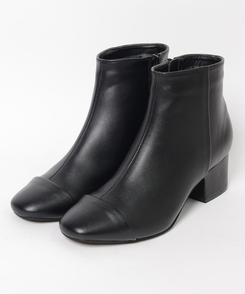 shopnikoniko（ショップニコニコ）の「センターシームスクエアトゥショートブーツ（ブーツ・レディース・ブラック/ホワイト/ブラウン・S/LL/M/L）」の5枚目の写真