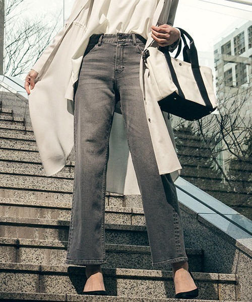 La F ラエフ の ストレッチきれいめワイドデニム デニムパンツ Wear