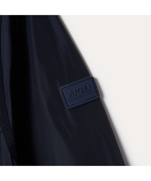 AIGLE(エーグル)の「撥水 レインボ ジャケット(ブルゾン・レディース・ライトグレー/ピンク/ダークネイビー・38/36/40)」の11枚目の写真