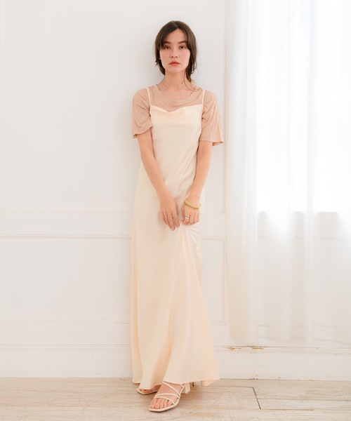 flowriri（フロウリリ）の「flowriri バックリボンサテンキャミワンピース（ワンピース・レディース・アイボリー/ベージュ・FREE）」の12枚目の写真