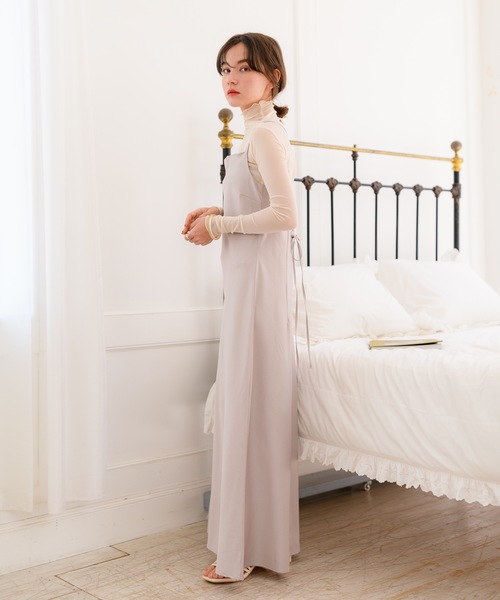 flowriri（フロウリリ）の「flowriri バックリボンサテンキャミワンピース（ワンピース・レディース・アイボリー/ベージュ・FREE）」の9枚目の写真