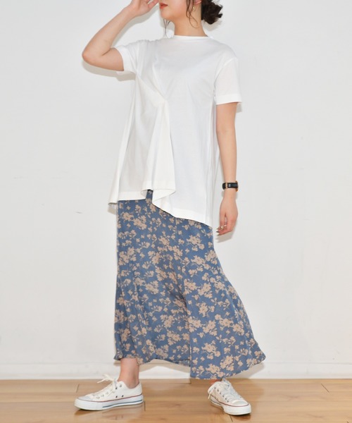 Ambre Neige（アンブルネージュ）の「デザインタックTシャツ／【WEB/EC限定商品】（Tシャツ/カットソー・レディース・オフホワイト/サックスブルー/モカ/パープル・FREE）」の5枚目の写真