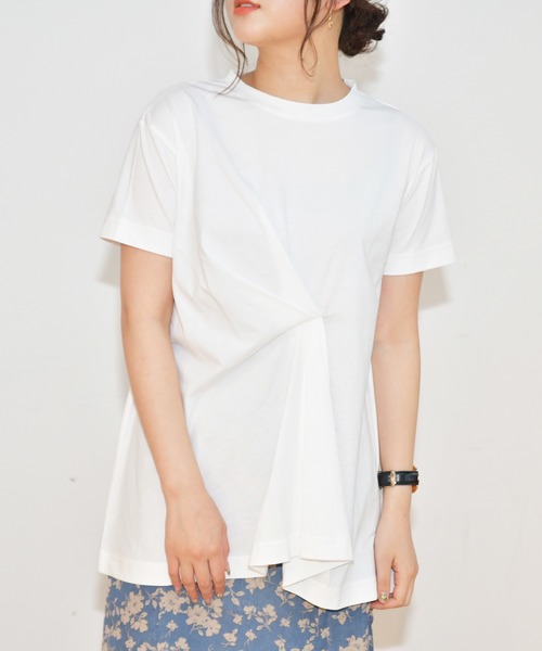 Ambre Neige（アンブルネージュ）の「デザインタックTシャツ／【WEB/EC限定商品】（Tシャツ/カットソー・レディース・オフホワイト/サックスブルー/モカ/パープル・FREE）」の19枚目の写真