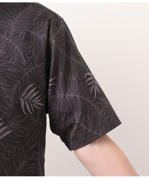JUNRED（ジュンレッド）の「ダークリーフプリントシャツ（シャツ/ブラウス・メンズ・ブラック/ネイビー・LL/M/L）」の16枚目の写真
