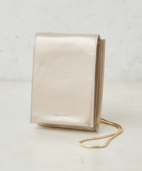 one after another NICE CLAUP（ワンアフターアナザーナイスクラップ）の「スマホショルダーバッグ（ショルダーバッグ・レディース・サックスブルー/シルバー/ゴールド/アイボリー/ベビーピンク/ベージュ/レオパード/グレイッシュベージュ・FREE）」の4枚目の写真