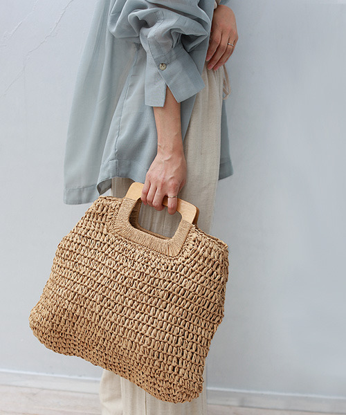 REAL CUBE(リアルキューブ)の「スクエアハンドルペーパーバッグ(トートバッグ・レディース・ベージュ/ナチュラル・FREE)」の3枚目の写真