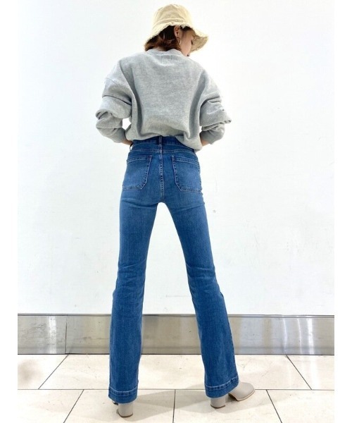 ウォッシュデニム パッチポケット付き フレア ブルージーンズ フレアジーンズ - ブルー | ZARA Japan / 日本